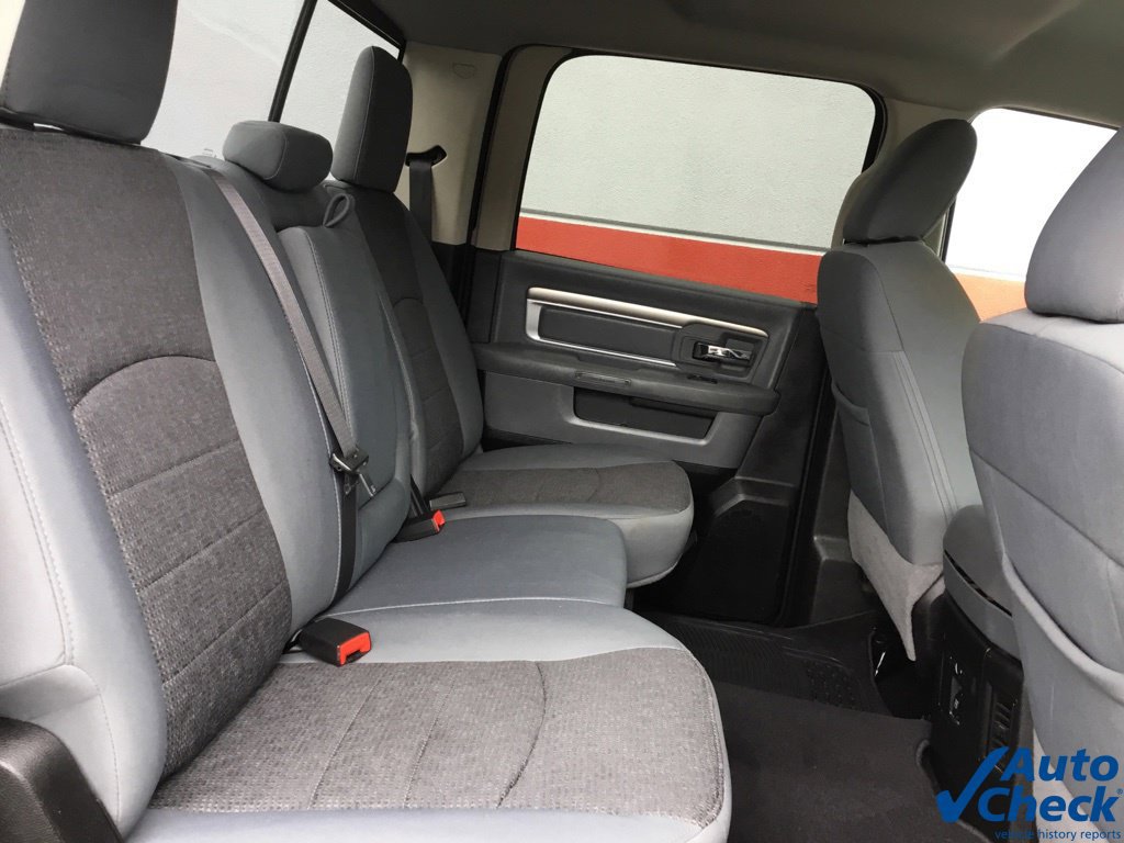 Used 2018 RAM 2500 Big Horn AWD/4WD image 38