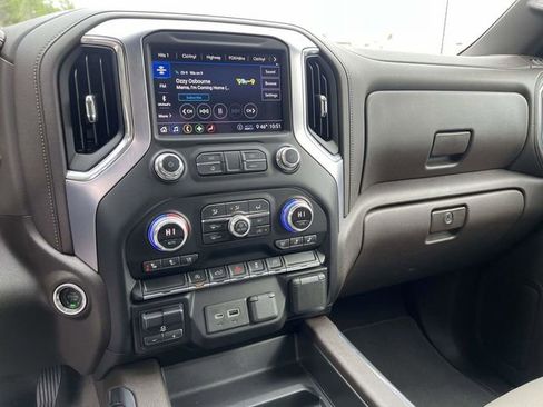 Used 2020 GMC Sierra 1500 SLT w/ SLT Convenience Package image 27