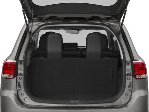 Used 2016 Mitsubishi Outlander SEL FWD image 15