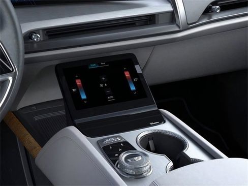 New 2026 Cadillac Vistiq Sport image 23