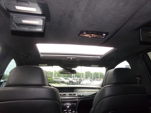 Used 2011 BMW ALPINA B7 LWB image 22