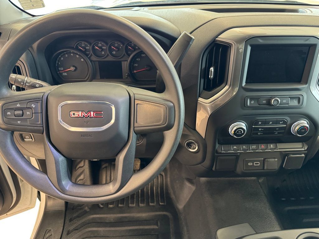 Used 2024 GMC Sierra 1500 Pro w/ Pro Value Package AWD/4WD image 12