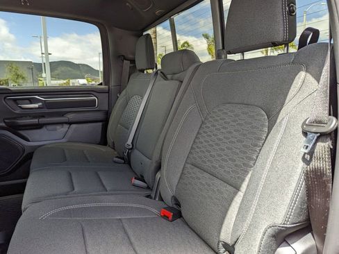 Used 2026 RAM 1500 4x4 Crew Cab image 8