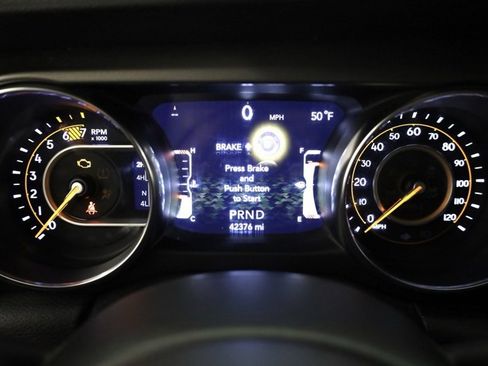 Used 2021 Jeep Wrangler Unlimited Sport image 15