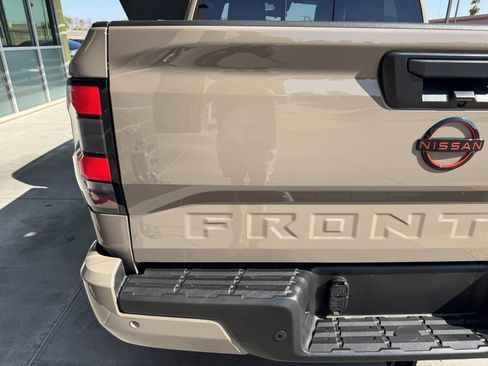 Used 2024 Nissan Frontier Pro-X w/ Pro Convenience Package image 14