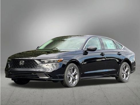 New 2026 Honda Accord EX-L image 1