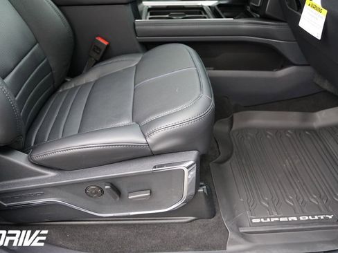 Used 2026 Ford F350 Platinum AWD/4WD image 49
