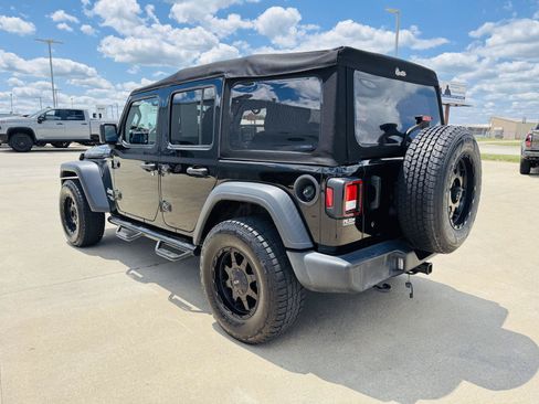 Used 2019 Jeep Wrangler Unlimited Sport S AWD/4WD image 31