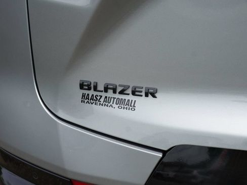 Used 2024 Chevrolet Blazer RS FWD image 7