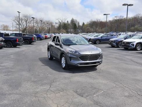 Used 2022 Ford Escape SE w/ Convenience Package image 9