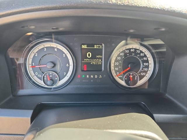 Used 2024 RAM 1500 Warlock RWD image 12