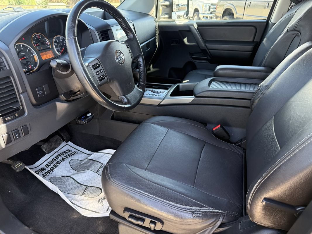 Used 2012 Nissan Titan SV w/ SV Value Truck Pkg RWD image 30