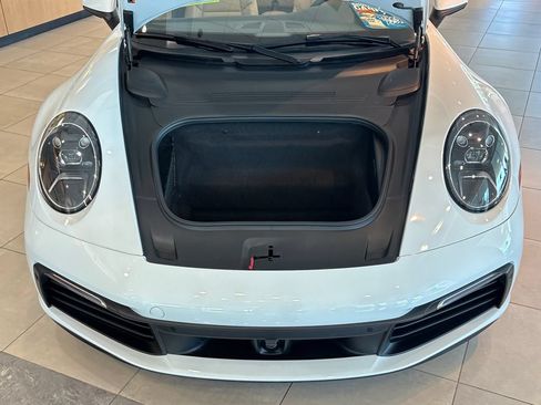 Used 2020 Porsche 911 Carrera RWD image 28