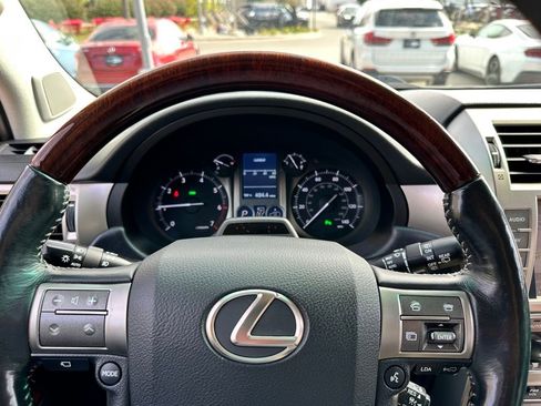 Used 2015 Lexus GX 460 Luxury image 28