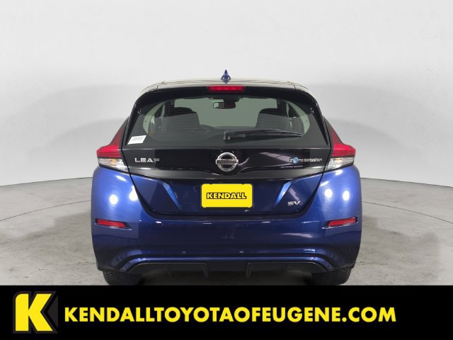 Used 2019 Nissan Leaf SV w/ SV Technology Package FWD image 6