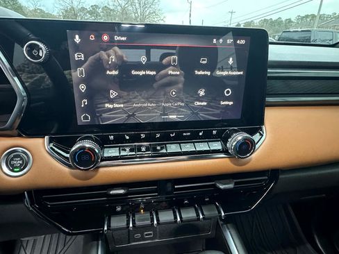 Used 2023 GMC Canyon AT4 w/ AT4 Premium Package image 26