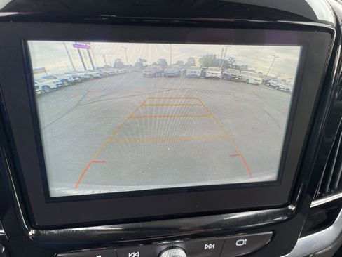 Used 2019 Chevrolet Traverse LT w/ LPO, Floor Liner Package AWD/4WD image 21