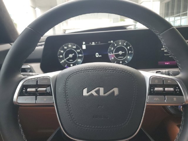 Certified 2025 Kia Telluride SX Prestige X-Line AWD/4WD image 22
