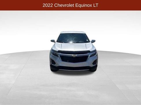 Used 2022 Chevrolet Equinox LT AWD/4WD image 2
