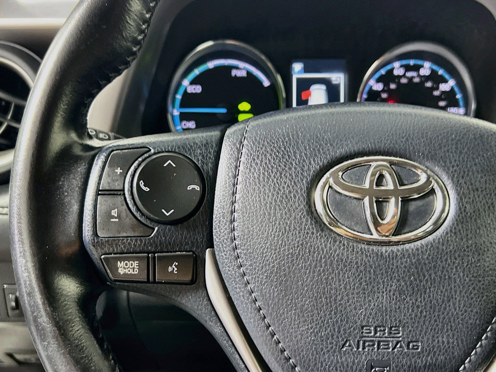 Used 2017 Toyota RAV4 Limited w/ All Weather Liner Package AWD/4WD image 18