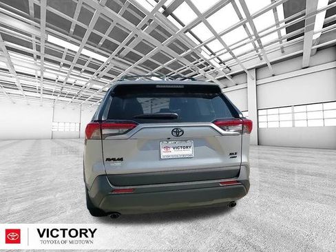 Used 2025 Toyota RAV4 XLE image 4