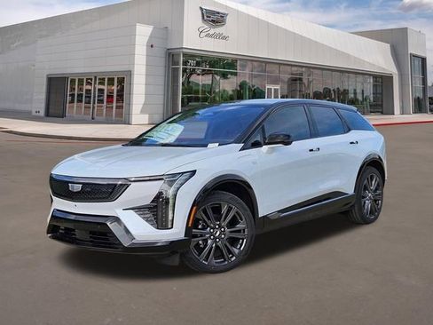 New 2026 Cadillac Optiq Sport 2 w/ LPO, Floor Liner Package image 1