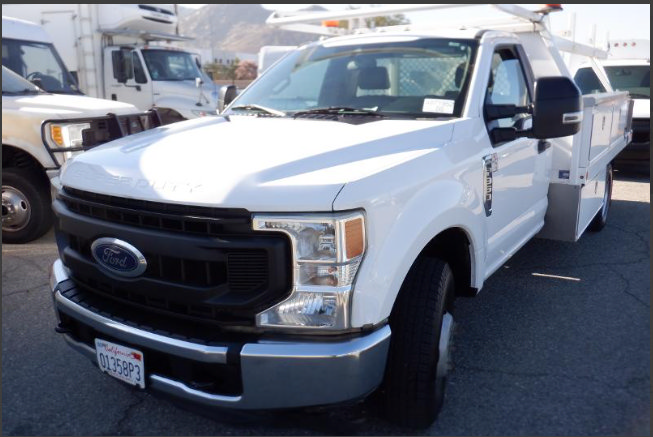 Used 2020 Ford F350 2WD Regular Cab DRW Super Duty image 1