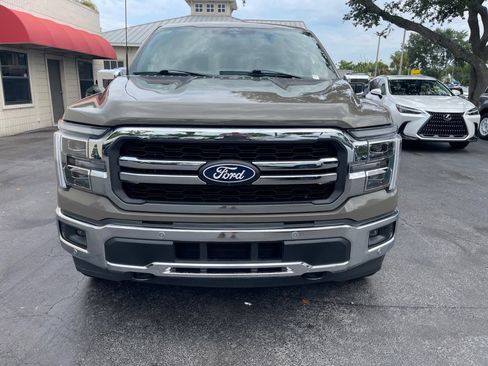 Used 2025 Ford F150 Lariat w/ Equipment Group 501A Mid AWD/4WD image 8