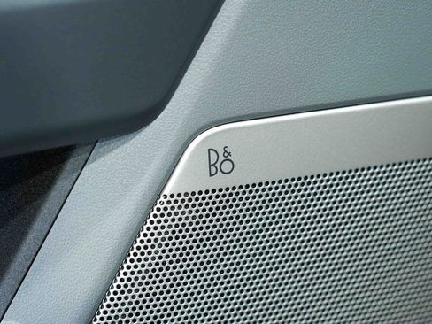 Used 2022 Ford F150 XLT w/ Equipment Group 302A High image 24