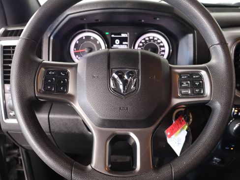 Used 2024 RAM 1500 Classic Warlock AWD/4WD image 3