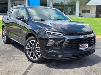 Used 2025 Chevrolet Blazer RS FWD video 2