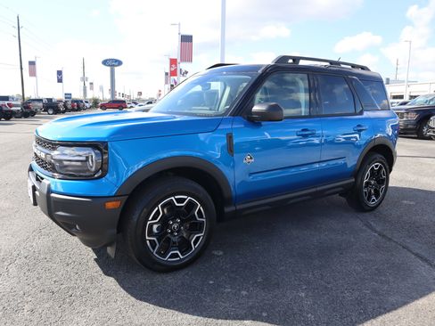 New 2025 Ford Bronco Sport Outer Banks image 8