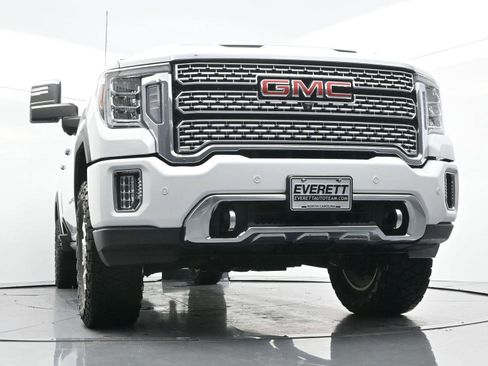 Used 2022 GMC Sierra 2500 Denali w/ Denali Ultimate Package AWD/4WD image 46