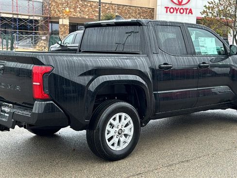 New 2026 Toyota Tacoma SR5 image 9
