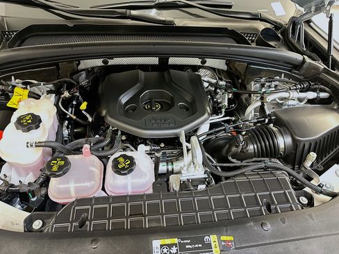 Used 2023 Jeep Grand Cherokee 4WD 4xe image 36