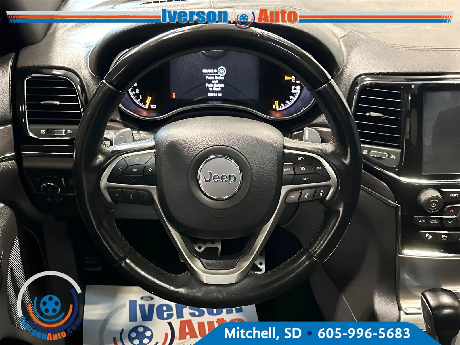 Used 2020 Jeep Grand Cherokee Overland AWD/4WD image 29