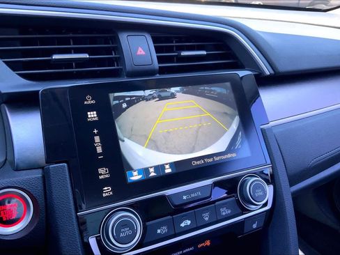 Used 2017 Honda Civic Touring image 27