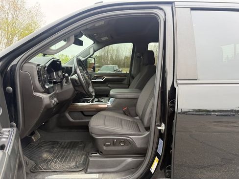 Used 2024 Chevrolet Silverado 2500 LT w/ Convenience Package AWD/4WD image 12