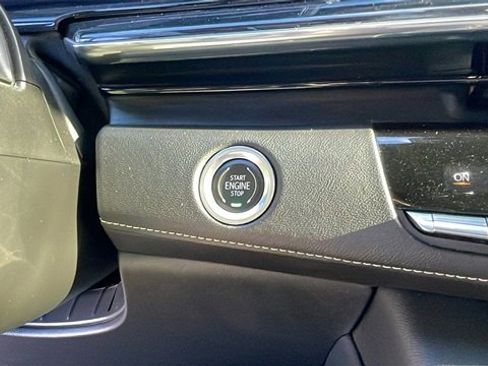 Used 2021 Cadillac Escalade Sport w/ Driver Assist Tech Package image 22