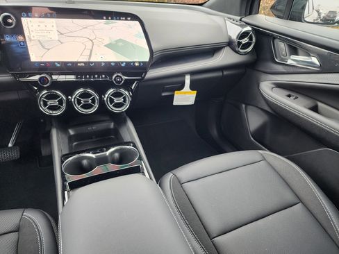 New 2026 Chevrolet Blazer EV LT image 18