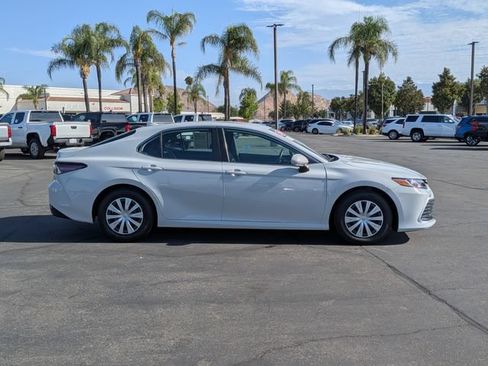 Used 2024 Toyota Camry LE FWD image 4