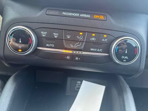 Used 2025 Ford Escape Active FWD image 12