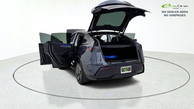 Used 2026 Tesla Model Y AWD image 16