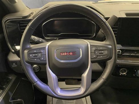 Used 2024 GMC Sierra 1500 SLT AWD/4WD image 30