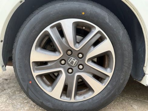 Used 2015 Honda Odyssey Touring Elite image 11