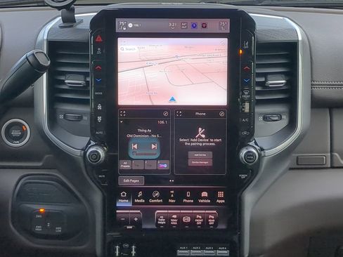 Used 2025 RAM 3500 Laramie image 16