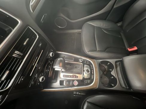 Used 2017 Audi Q5 2.0T Premium Plus w/ Technology Package image 21