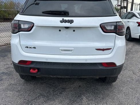 Used 2024 Jeep Compass Trailhawk w/ Trailhawk Elite Group AWD/4WD image 3