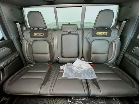 New 2026 RAM 1500 Big Horn AWD/4WD image 10