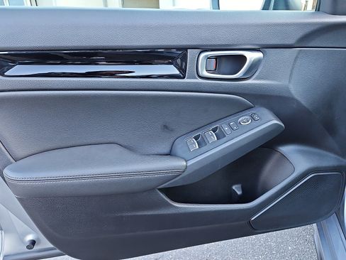 Certified 2023 Honda Civic EX-L image 13